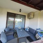 شقة Beachfront With Garden At Venid Sandy - Marina Dinevi View