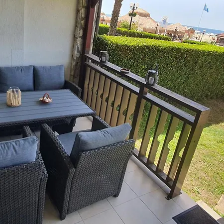 Beachfront With Garden At Venid Sandy - Marina Dinevi View سفيتي فلاس