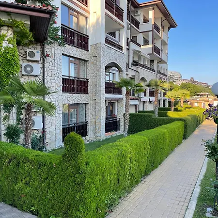 Beachfront With Garden At Venid Sandy - Marina Dinevi View سفيتي فلاس