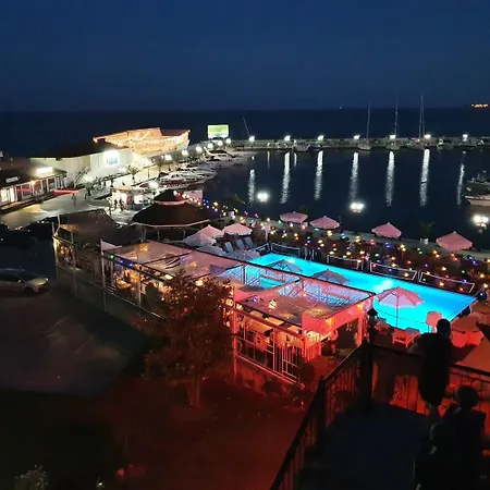 Marina Dinevi View *