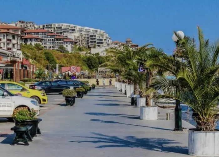 Appartamento Marina Dinevi View *