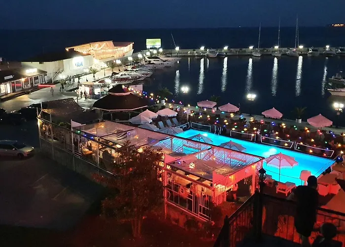 Marina Dinevi View *